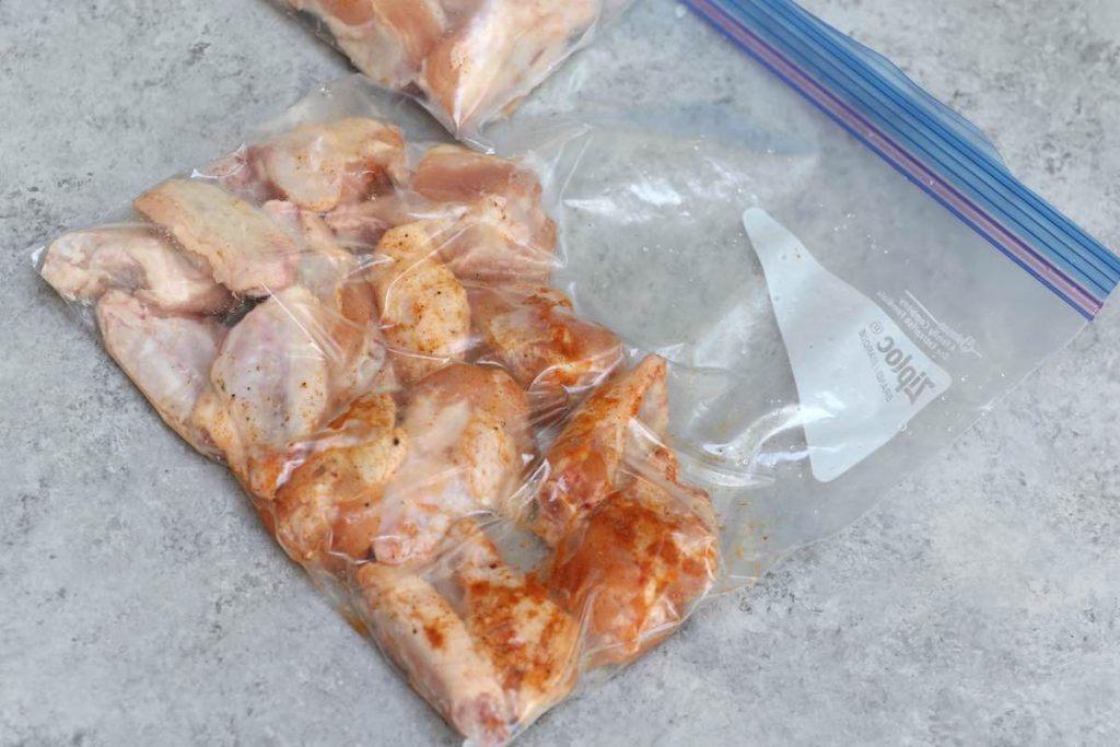 Alitas de Pollo selladas en una bolsa